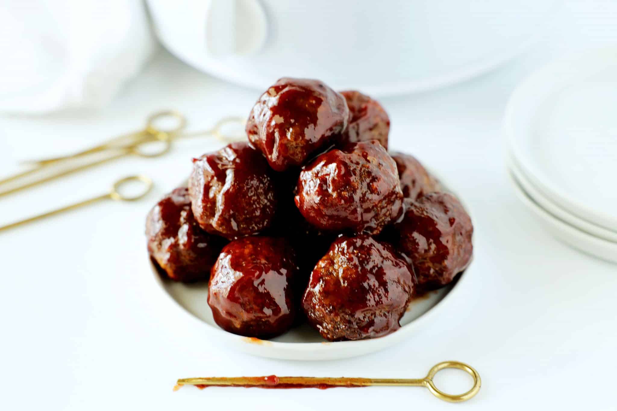 Crockpot BBQ Meatballs With Grape Jelly - The Anthony Kitchen