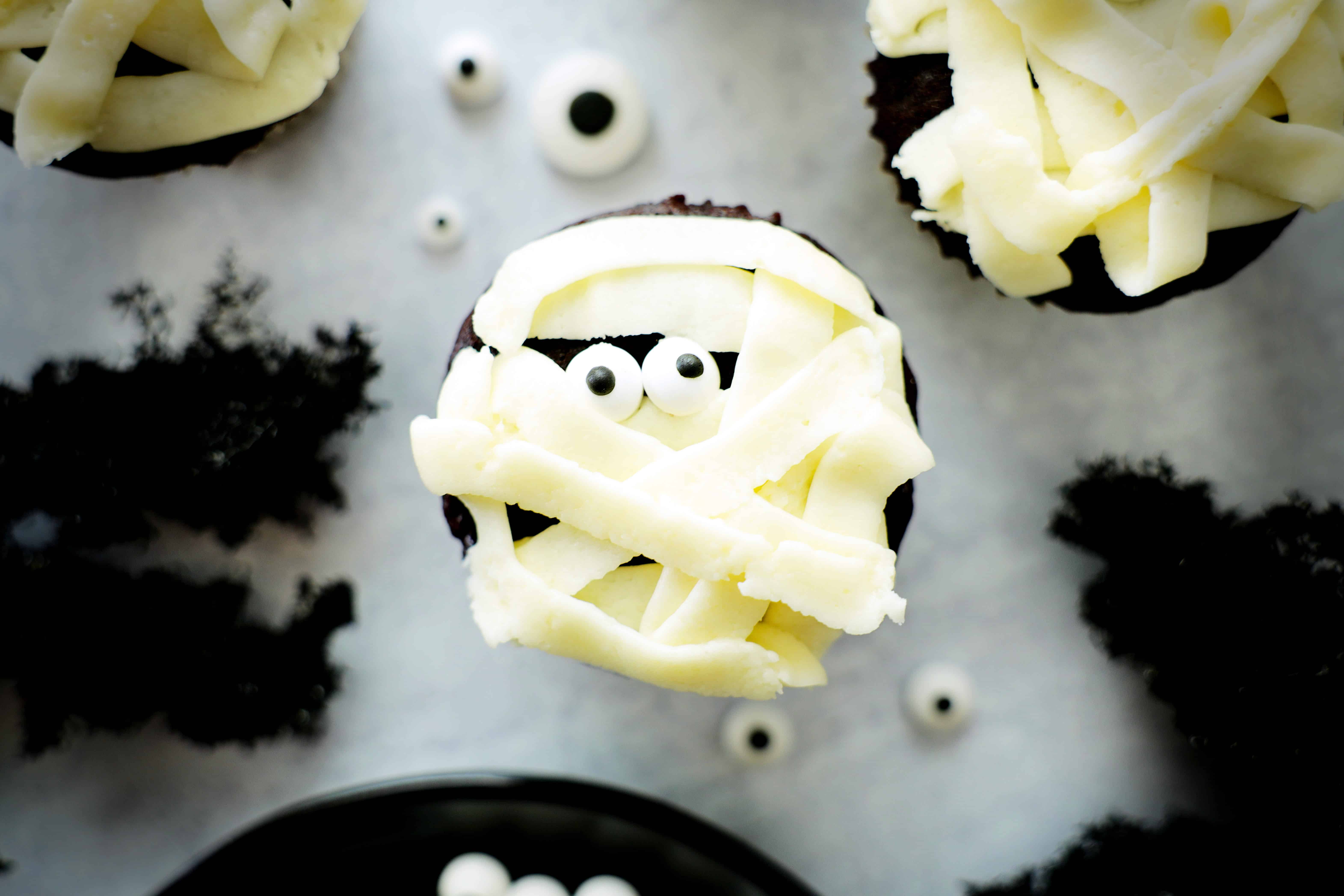 Mummy Cupcakes | Easy Halloween Recipe - The Anthony Kitchen