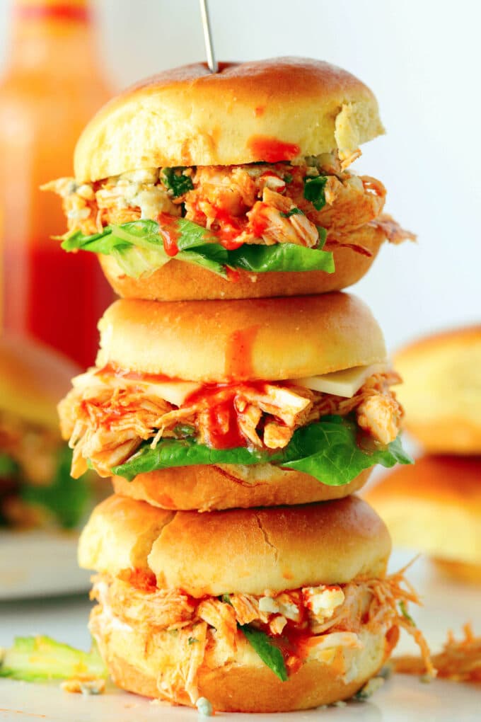 Buffalo chicken sliders