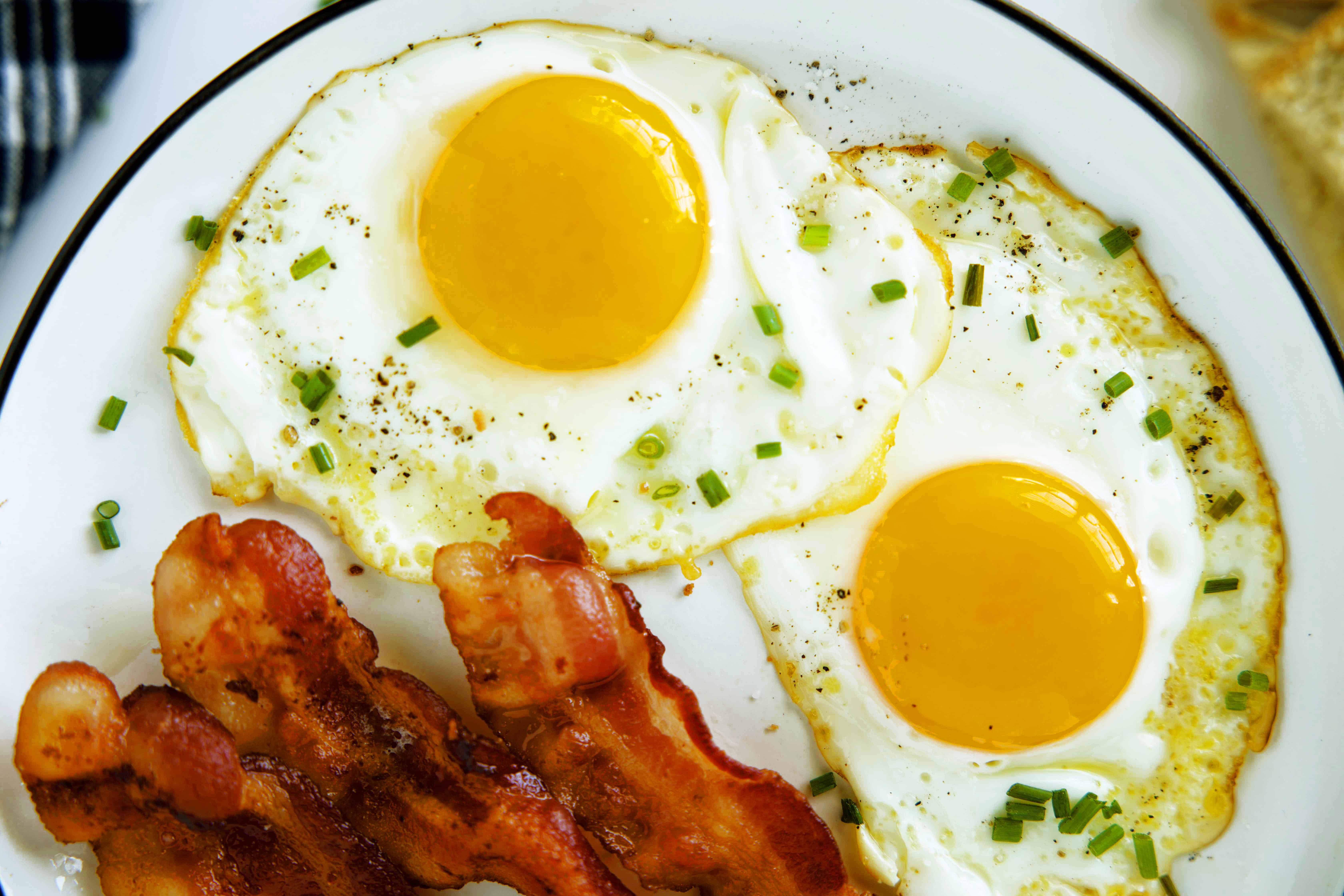 Fried Eggs Perfect Yolks EVERY Time The Anthony Kitchen